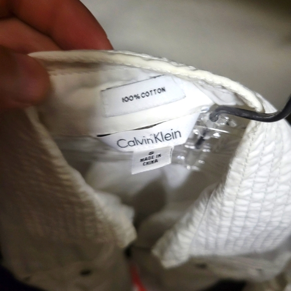 Calvin Klein - Picture 3 of 3